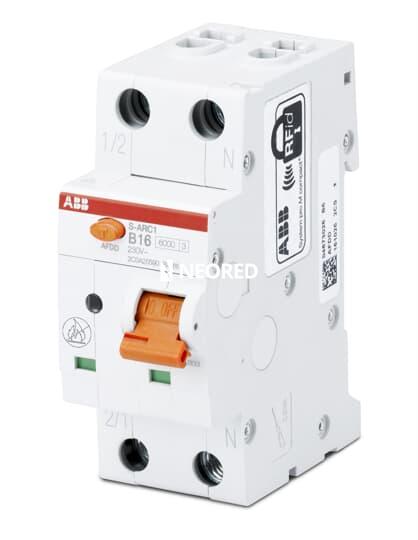 Detector de fallas de arco hasta 32 A con protección sobretensión > 275V